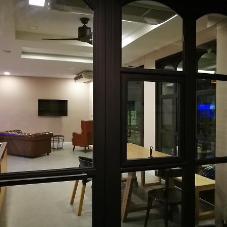 The Hubitat Hostel Ban Khlong Nang Li Exterior photo
