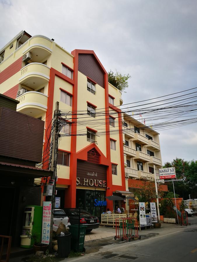The Hubitat Hostel Ban Khlong Nang Li Exterior photo