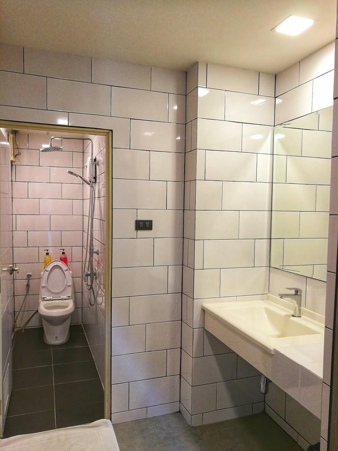 The Hubitat Hostel Ban Khlong Nang Li Exterior photo